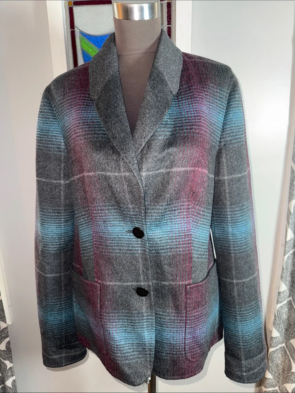 ESCADA 100% Cashmere Plaid Blazer Jacket Gray Burgundy Blue Ombre Vintage